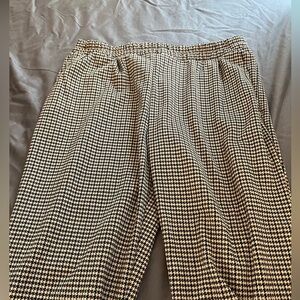 A New Day, size Large, pull on tapered leg pants